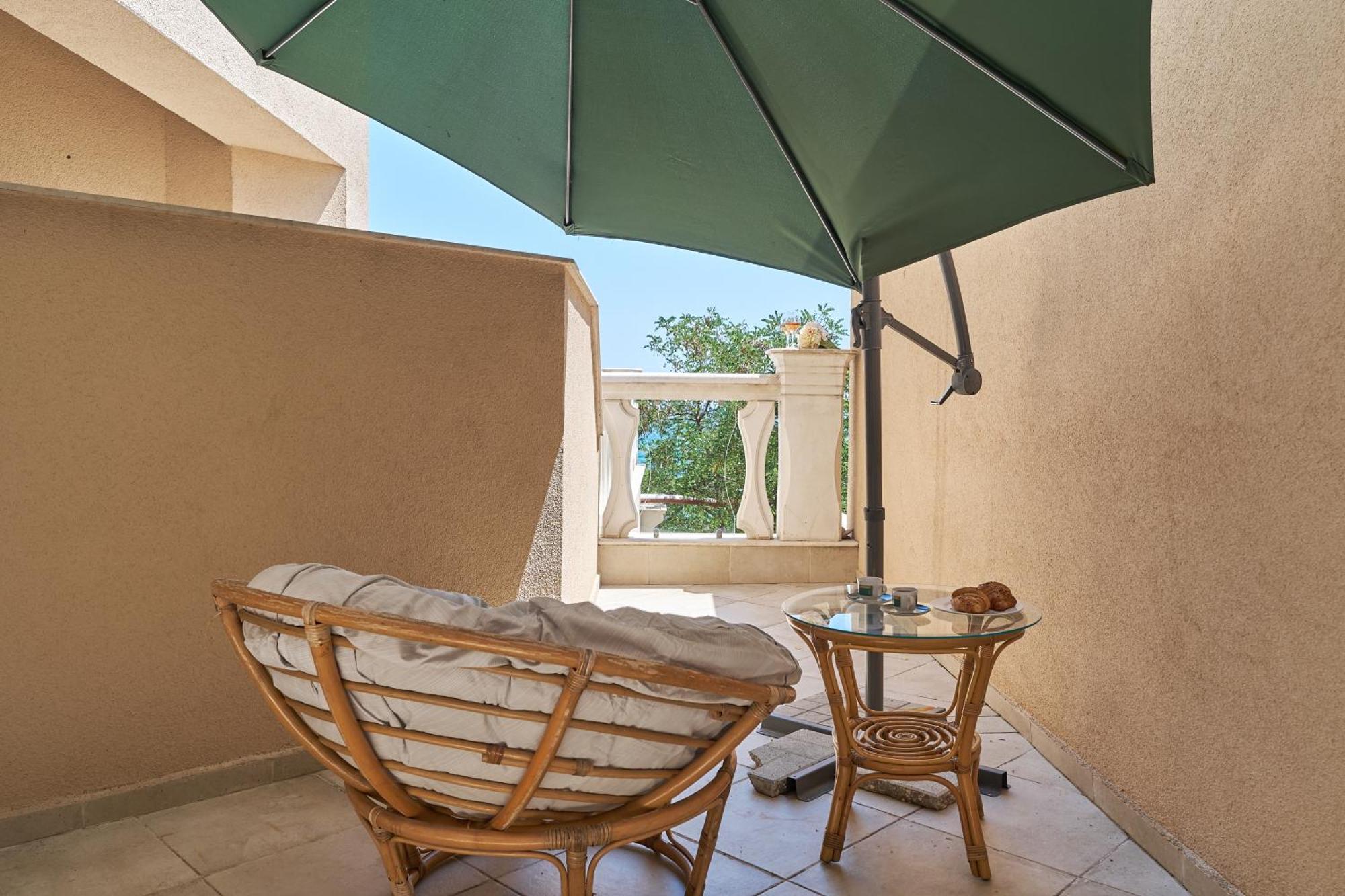 Dreams In La Mer Golden Sands Exterior photo